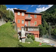Vezza d'oglio vendesi trilocale panoramico