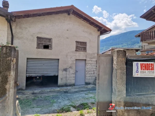 Appartamenti in Vendita - Sonico rino vendesi casetta con terreno