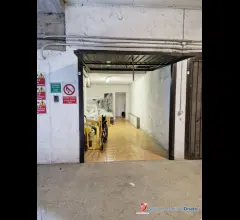 Appartamenti in Vendita - Edolo centro vendesi box con locale deposito