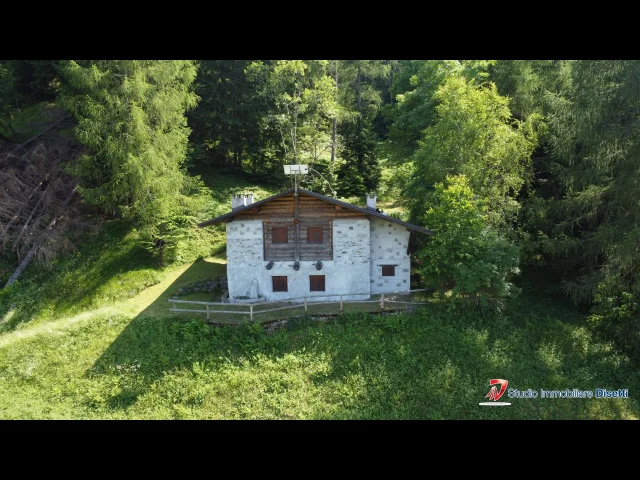 Appartamenti in Vendita - Corteno golgi vendesi baita indipendente
