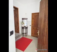 Appartamenti in Vendita - Niardo vendesi casa con garage
