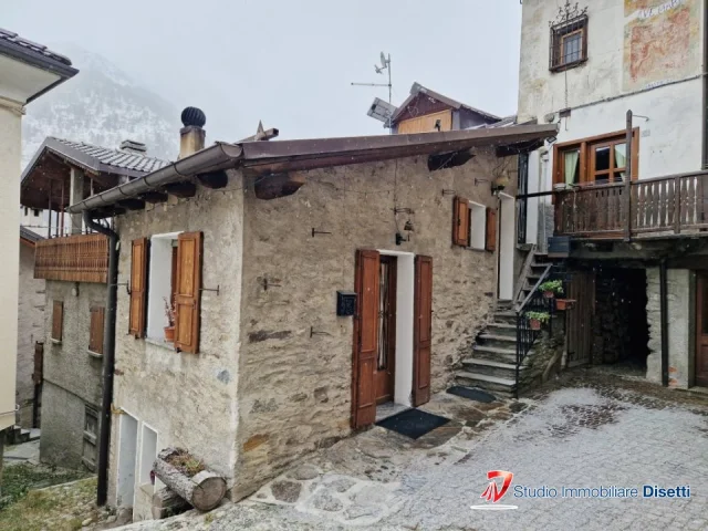 Appartamenti in Vendita - Ponte di legno pezzo vendesi casa