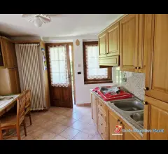 Appartamenti in Vendita - Capo di ponte pescarzo vendesi appartamento con taverna