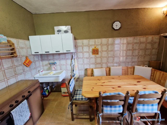 Appartamenti in Vendita - Malonno landò vendesi porzione di casa