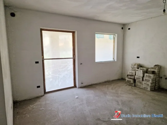 Appartamenti in Vendita - Malonno vendesi bilocale