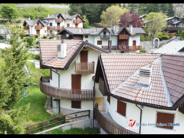 Appartamenti in Vendita - Vione stadolina vendesi appartamento su due livelli con box