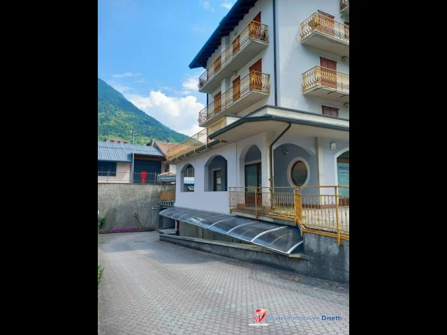 Appartamenti in Vendita - Edolo centro vendesi box