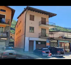 Appartamenti in Vendita - Capo di ponte vendesi appartamento + locale e due box
