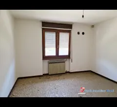 Appartamenti in Vendita - Capo di ponte vendesi appartamento + locale e due box