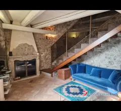 Sale marasino-maspiano vendesi casa indipendente vista lago