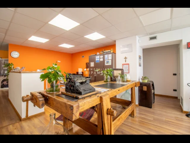 Appartamenti in Vendita - Uffici a lecco