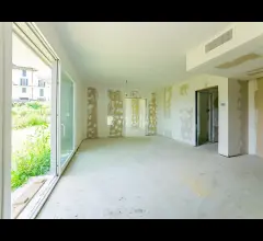 Appartamenti in Vendita - Quadrilocale con giardino