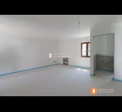 Villa a schiera di testa in vendita a  ballabio