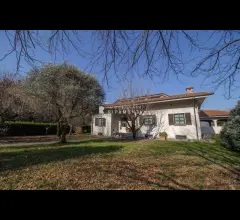 Appartamenti in Vendita - Villa singola a galbiate