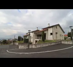 Villa bifamiliare ad oggiono