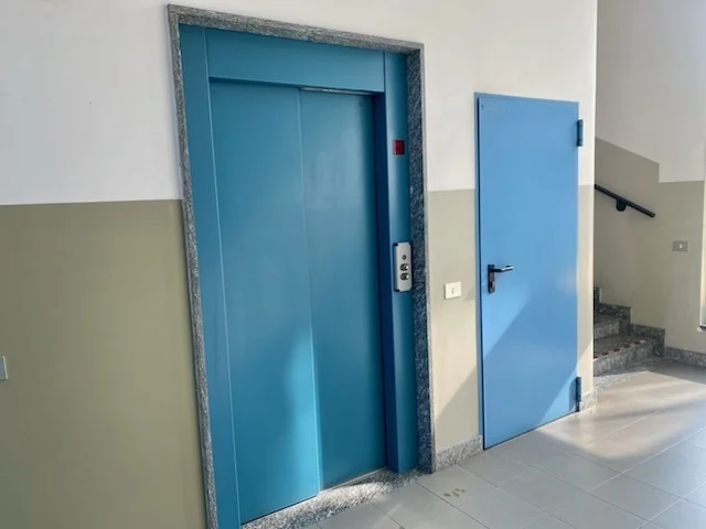 Appartamenti in Vendita - Ufficio a lecco