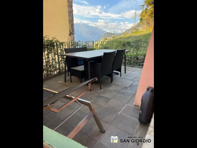 Appartamenti in Vendita - Varenna loc.tà pino, porzione di immobile termoautonomo ind.