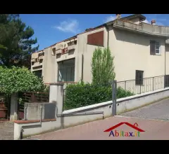 San giovanni valdarno edificio produttivo e villa