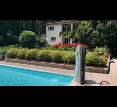 Arezzo villa sargiano 800 mq/ 3 km dal centro