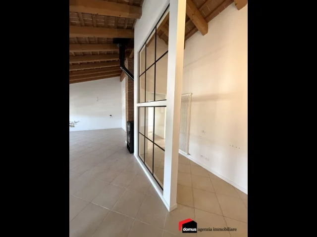 Appartamenti in Vendita - Sarcedo. recente appartamento bicamere mansardo