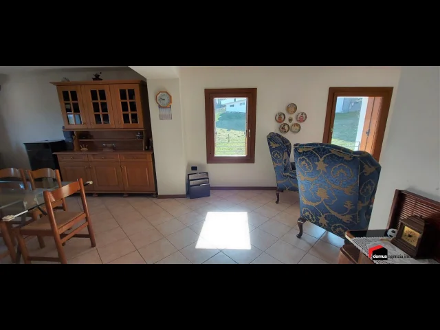 Appartamenti in Vendita - Tonezza del cimone: ampio bicamere panoramico