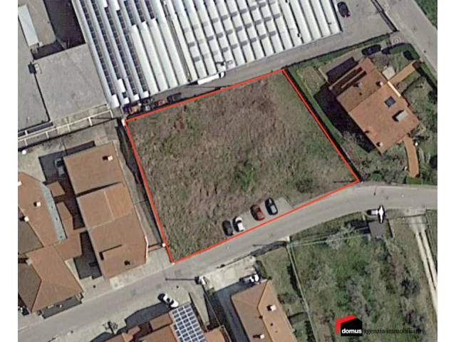 Appartamenti in Vendita - Marostica : terreno edificabile