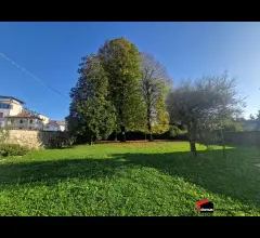 Appartamenti in Vendita - Signorile villa thiene centro