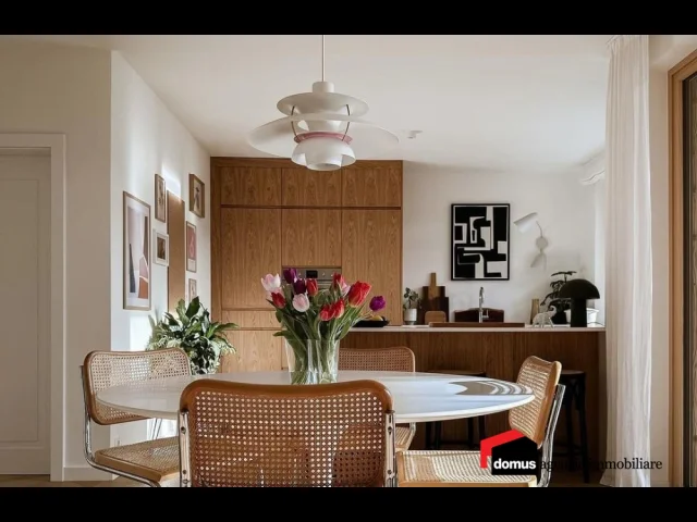 Marano: appartamento locato, indipendente con garage