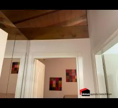 Appartamenti in Vendita - Marano: appartamento locato, indipendente con garage