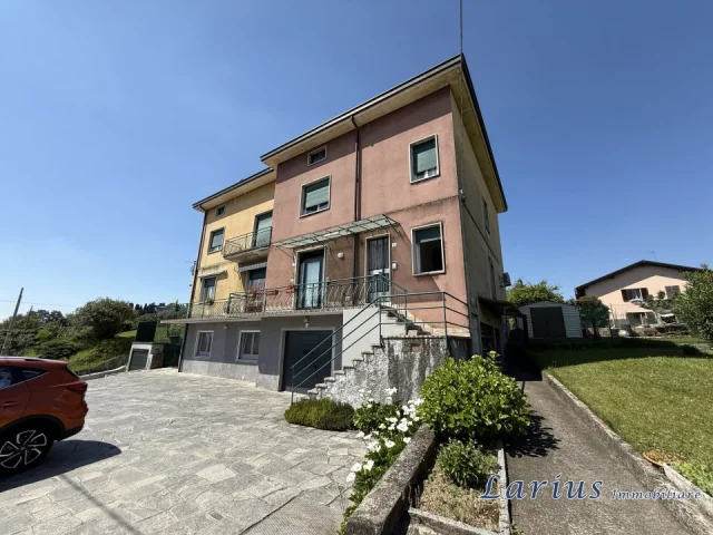 Appartamenti in Vendita - Appartamento di tre locali con cantina e posto auto