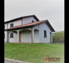 Appartamenti in Vendita - A368 bifamiliare con giardino