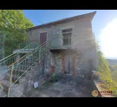 Appartamenti in Vendita - A326 rustico in zona panoramica