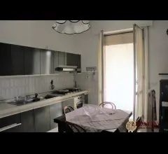 Appartamenti in Vendita - A355 appartamento con giardino