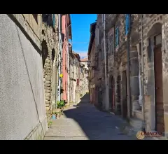 Appartamenti in Vendita - A315 rustico in centro storico