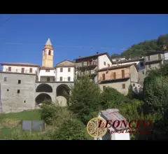 A370 rustico in paese
