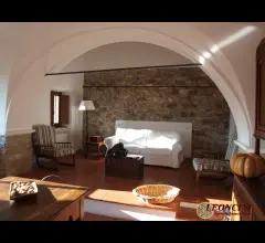 Appartamenti in Vendita - P110 casale con vista panoramica