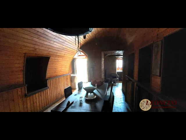 Appartamenti in Vendita - Rustico da riattare