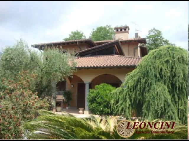 Appartamenti in Vendita - Villa indipendnete