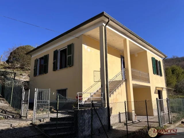Appartamenti in Vendita - A305 indipendente con terreno