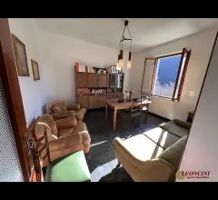 Appartamenti in Vendita - A305 indipendente con terreno