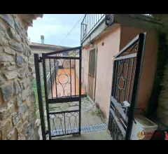 Appartamenti in Vendita - A373 abitazione con terrazza