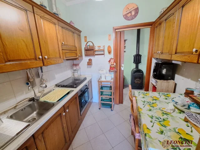 Appartamenti in Vendita - A361 abitazione con terrazza e giardino