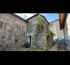Appartamenti in Vendita - A308 rustico in centro storico