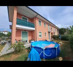 Appartamenti in Vendita - A334 appartamento con giardino
