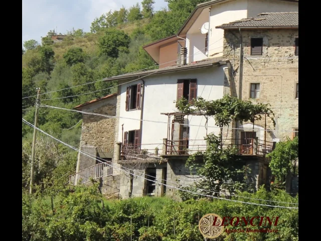 Casa nel borgo