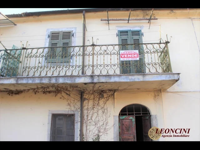 Appartamenti in Vendita - A414 appartamento in centro storico