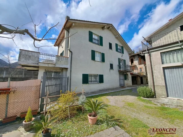 A347 semindipendente con giardinio