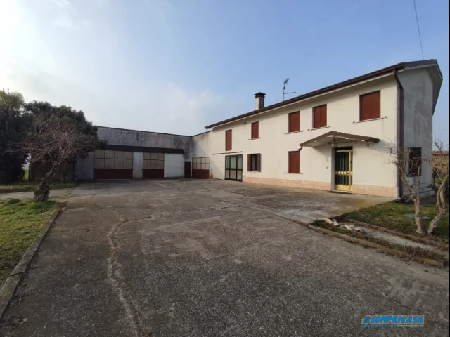 Rustico con terreno