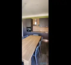 Appartamenti in Vendita - Camera con bagno e cucina condivisa