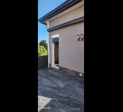 Appartamenti in Vendita - Camera con bagno e cucina condivisa
